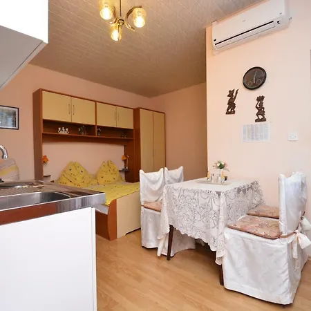 Apartment Ana Lang